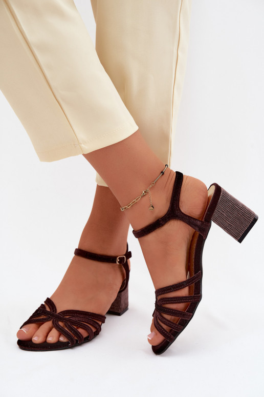 Fluwelen dames sandalen met hoge hak in chocolade kleur D&A