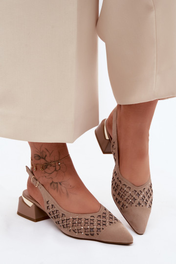 Peau Sandales femme en daim avec des éléments ajourés avec maille Klocke D&A CR61-3004 beige 2