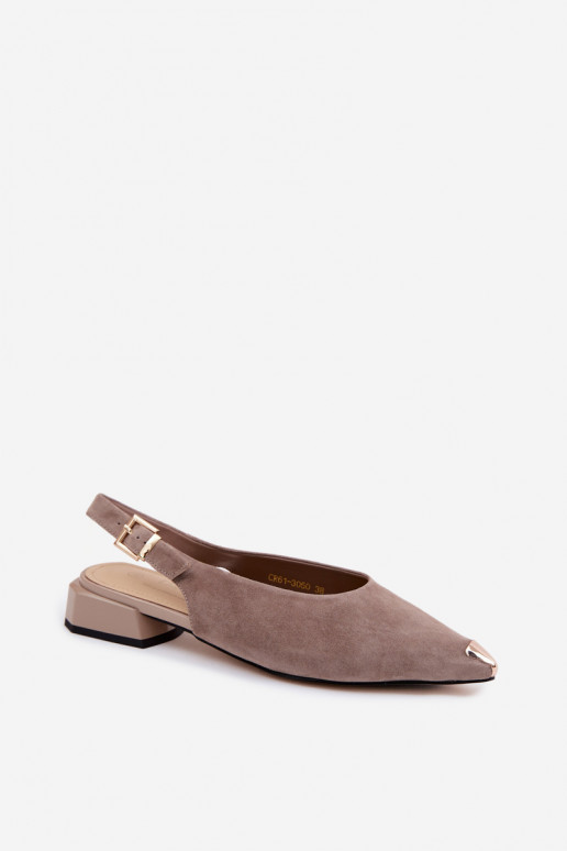 Peau Sandales femme en daim Sur un talon bas D&A CR61-3050 beige