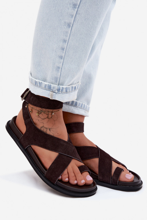 Flache Sandalen aus natürlichem Wildleder D&A CR61-3049 schokoladenbraun