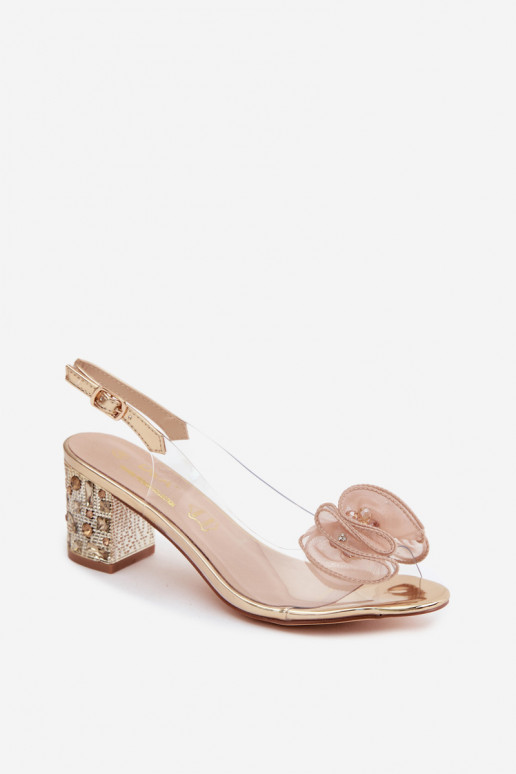Sandales transparentes à talons avec des gemmes scintillantes en or