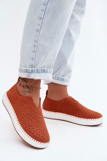 mit durchbrochenen Elementen Ein überzeugendes Stilvollll Schuhe mit einer Plattform orange Farbe Glamma