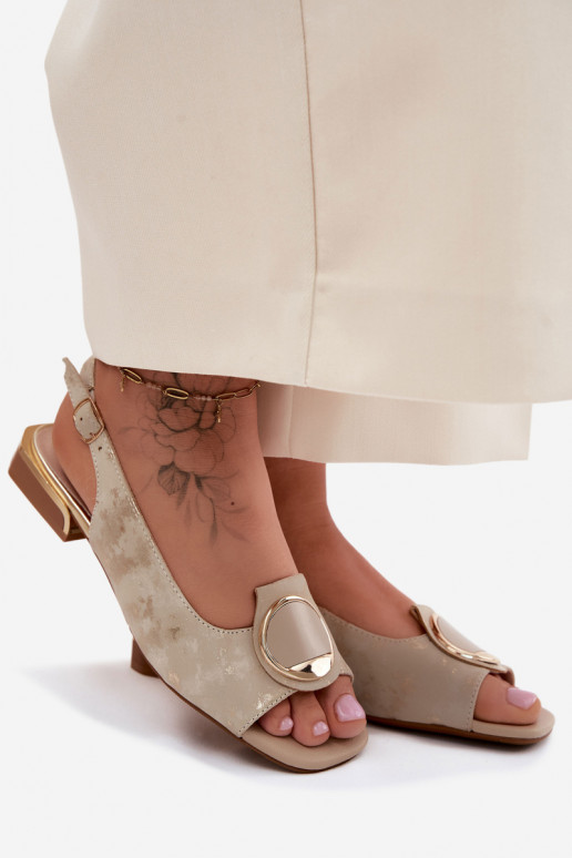 Sandales avec talons larges et ornements en or Glima