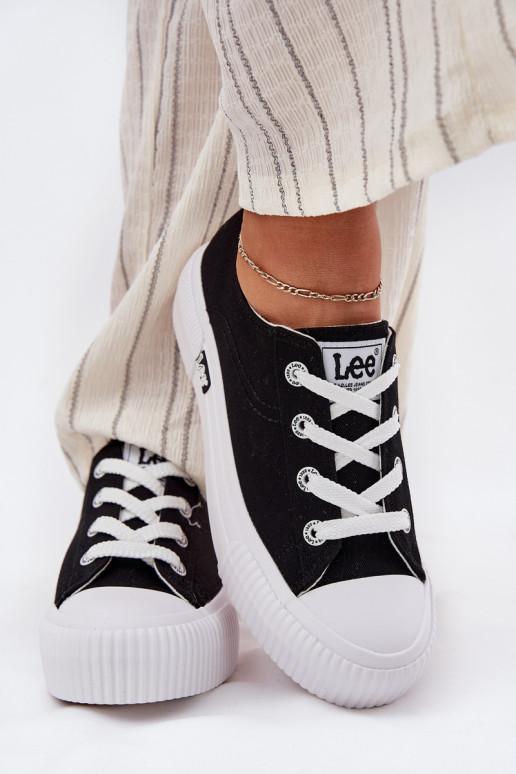 Bequeme Schuhe mit Plattform in Schwarz