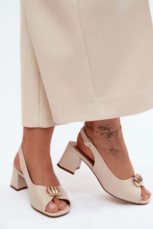 Damen-Sandalen mit goldenen Details auf Blockabsatz Sergio Leone SK159 in Sandfarbe