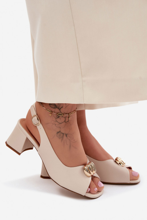 Sandales pour femmes avec détails dorés sur un talon bloc Sergio Leone SK159 couleur sable