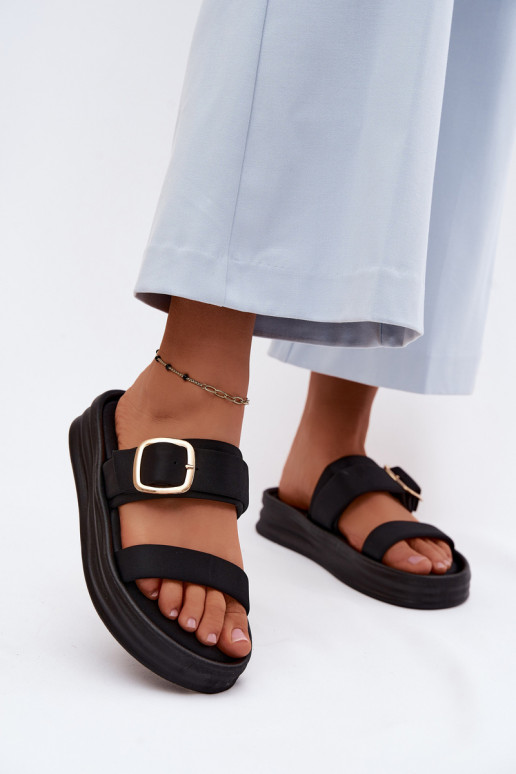 Chaussons pour femmes avec plateforme et brides à boucles de couleur noire par Ameliette