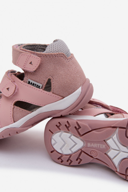 Damensandalen für Kinder mit Glanz Bartek 84405-85 pinke Farbe