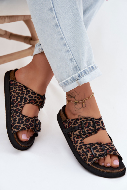 Pantoufles pour femmes avec boucles avec une plateforme D.Franklin DFSH407011 avec des motifs en fourrure de léopard
