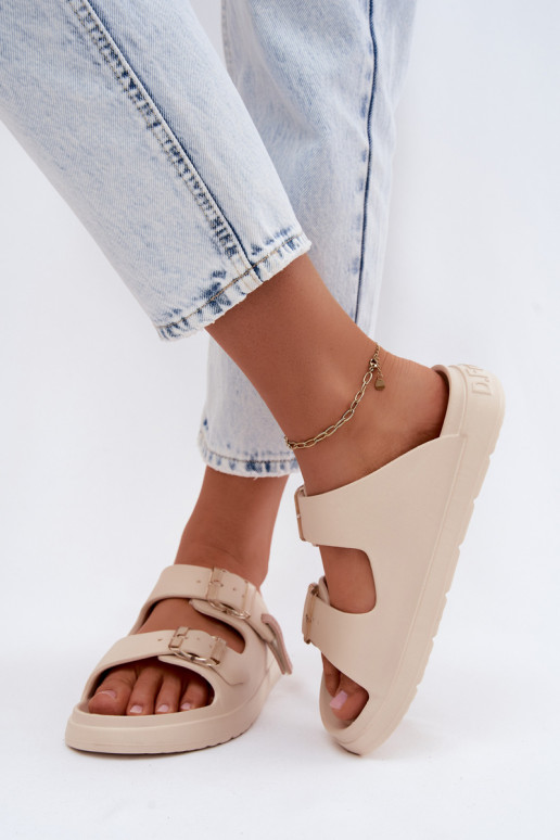 Pantoufles légères Pantoufles pour femmes avec boucles D.Franklin DFSH413003 beige