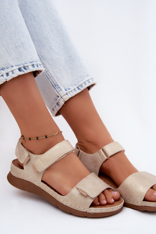 Damen-Platformsandalen in Goldfarbe Linora