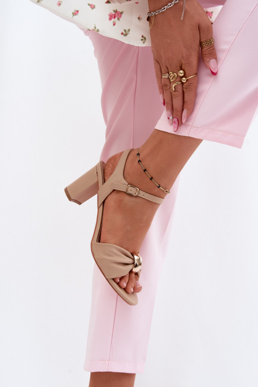 Sandales pour femmesImitacji Skóry avec des talons beige Spella