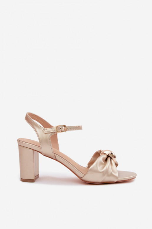 Sandales pour femmesImitacji Skóry avec des talons couleur dorée Spella