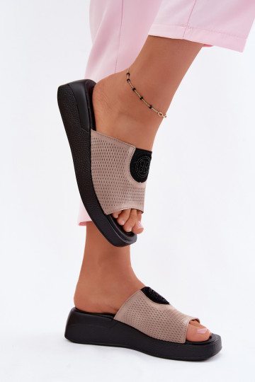 Chaussons en daim synthétique beige pour femmes Fablee