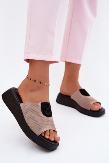 Chaussons en daim synthétique beige pour femmes Fablee 2