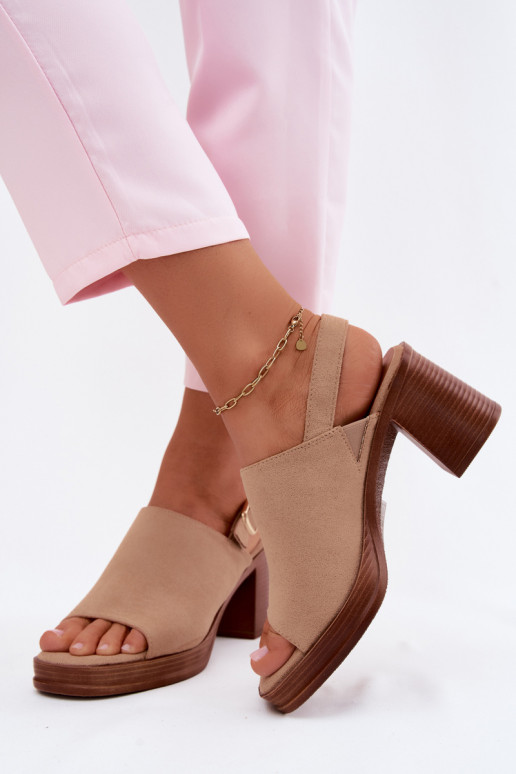 Damen Sandalen mit Absatz aus Kunstveloursleder in Sandfarbe Eclipse