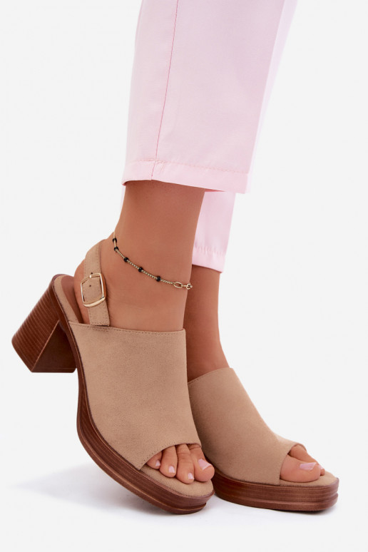 Dames sandalen met hak van faux suede in zandkleur Eclipse