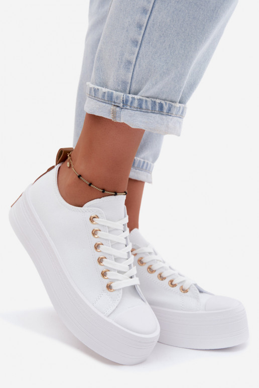Freizeitschuhe mit einer Plattform Zueiße Farbe Amalfi
