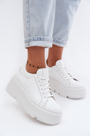 Peau Chaussures modèle baskets avec une plateforme Zazoo N1000S3 couleur blanche 2