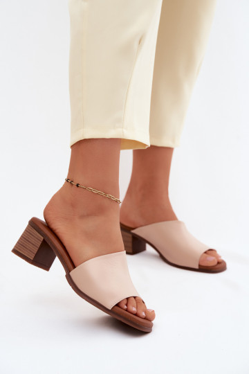 Leren slippers met hak in zandkleur Tai turiciejka E7395-04