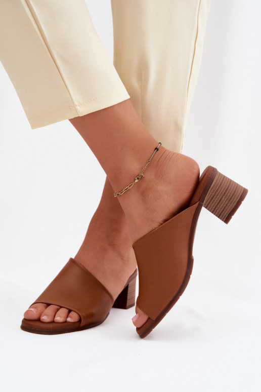 Chaussons en cuir marron pour femmes avec talon