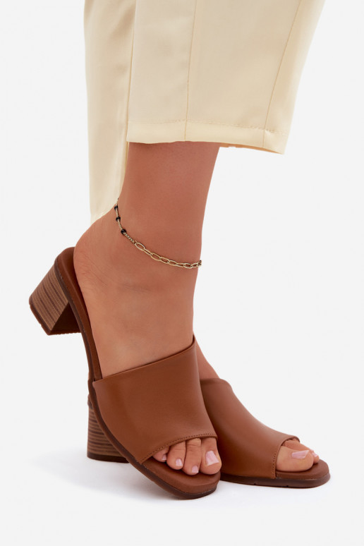 Bruine leren dames slippers met hak