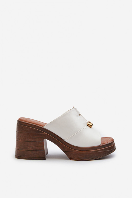 Pantoufles pour femmes en cuir écologique avec une plateforme I Klocku couleur blanche Dafira