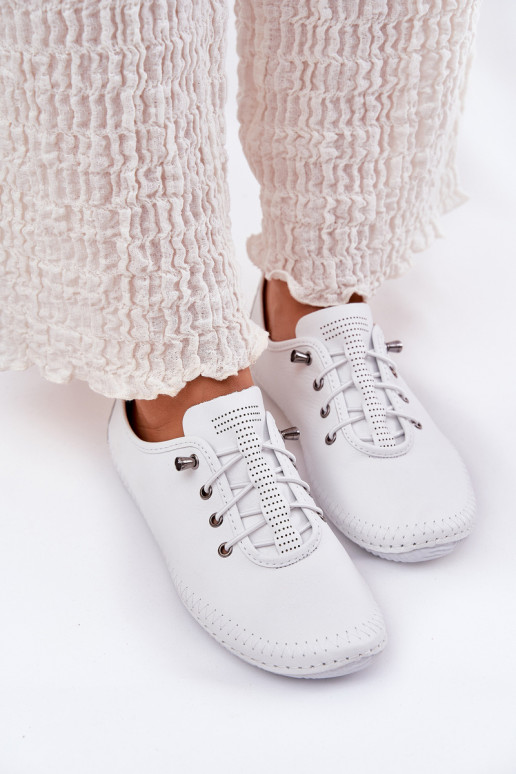 Damen Lederschuhe in weiß Artiker 54C0838