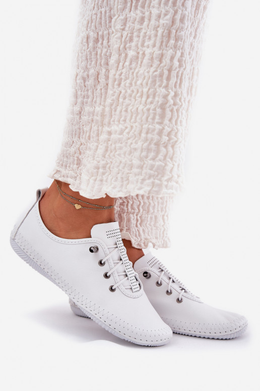 Chaussures en cuir pour femmes de couleur blanche Artiker 54C0838