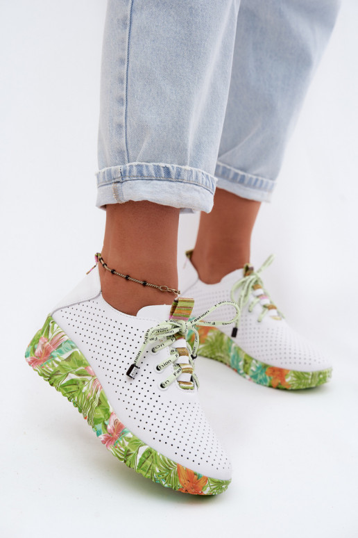 Peau chaussures avec une plateforme Artiker 58C0600 Blanc-couleur verte