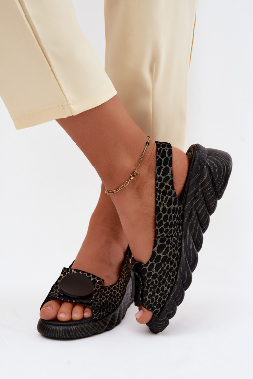 Leer Platform sandalen met ornamenten Artiker 58C0296 ZInart en-gouden kleur