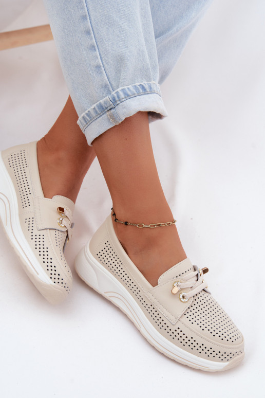 Chaussures à enfiler avec éléments découpés en cuir naturel Artiker 58C0478 couleur sable