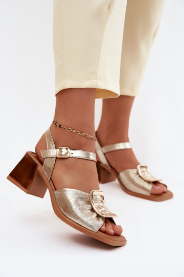 Sandales pour femmes Féminin avec des talons avec boucles Artiker 58C2033 couleur dorée 2