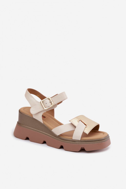 Sandales pour femmes Féminin avec une plateforme Artiker 58C0312 beige-couleur dorée