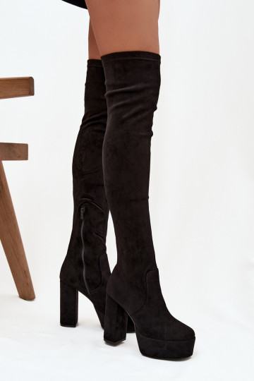 Zwarte lange laarzen van faux suede met hakken Amareen 2