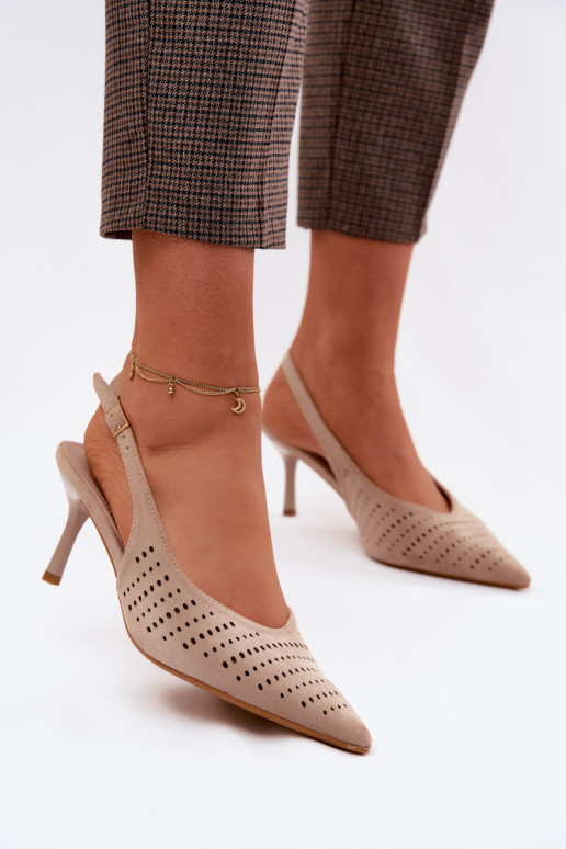 Zandkleurige geperforeerde sandalen met dunne hakken van faux suede Torielle