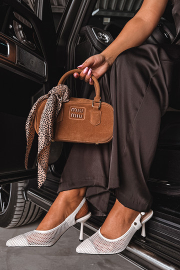 Sandales en cuir ivoire pour femmes avec talons fins Tai turiciejka K7507-22 2