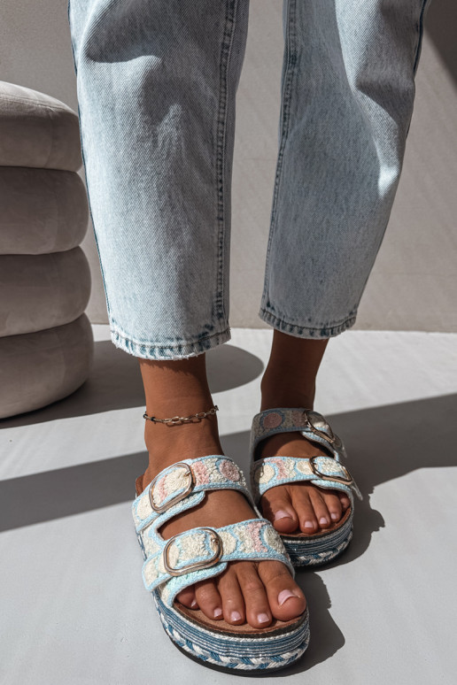 Glimma gehäkelte Slipper mit Plattform und Schnallen in Blau