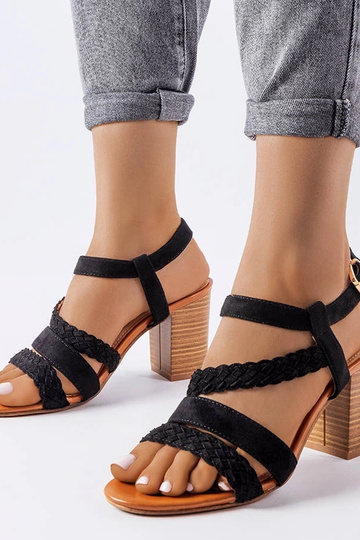 Sandales noires avec brides tressées Octave