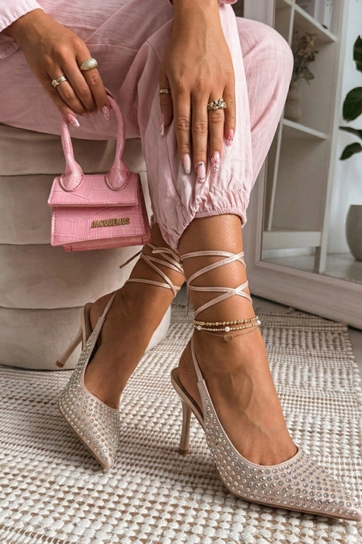 Zandkleurige hoge hakken met open achterkant versierd met rhinestones Edith