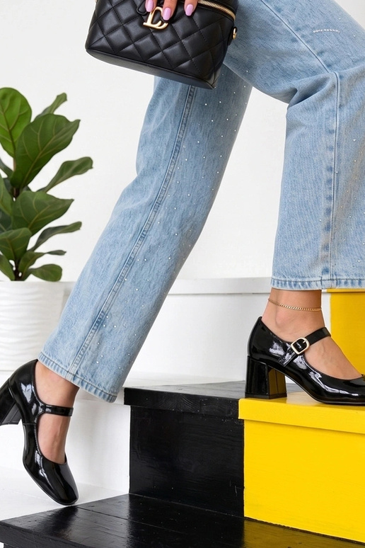 Zwarte lak sandalen op een hak Gianna