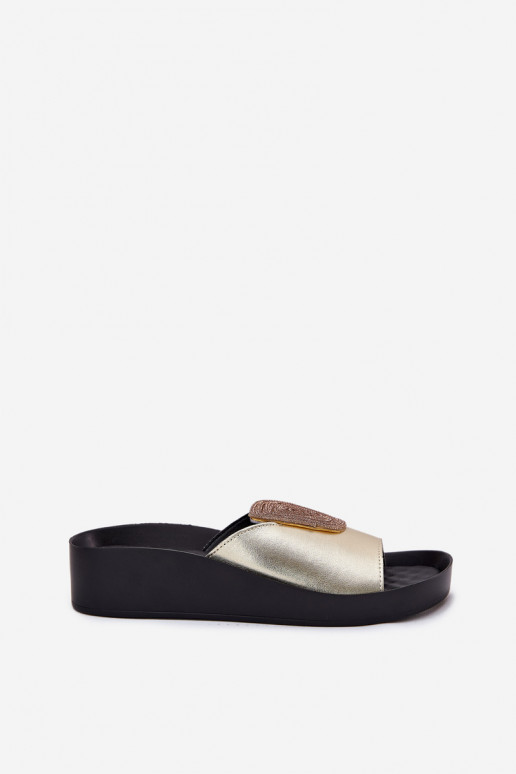 Gouden dames leren slippers met ornamenten KV51-028