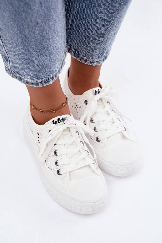 Weiße Freizeitschuhe mit Plattform und Ausschnitten Lee Cooper LCIN-26-44-4485