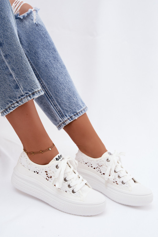 Witte casual schoenen met platform en uitsnijdingen Lee Cooper LCIN-26-44-4485