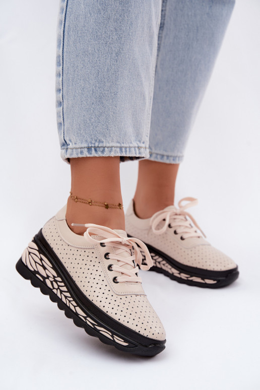 Chaussures beiges pour femmes avec éléments ajourés et plateforme Morra