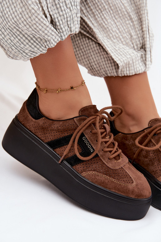 Bruine dames sneakers met platform en perforatie Umbry
