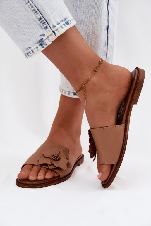 Chaussons en cuir pour femmes avec ornements Zazoo 40477 couleur cappuccino
