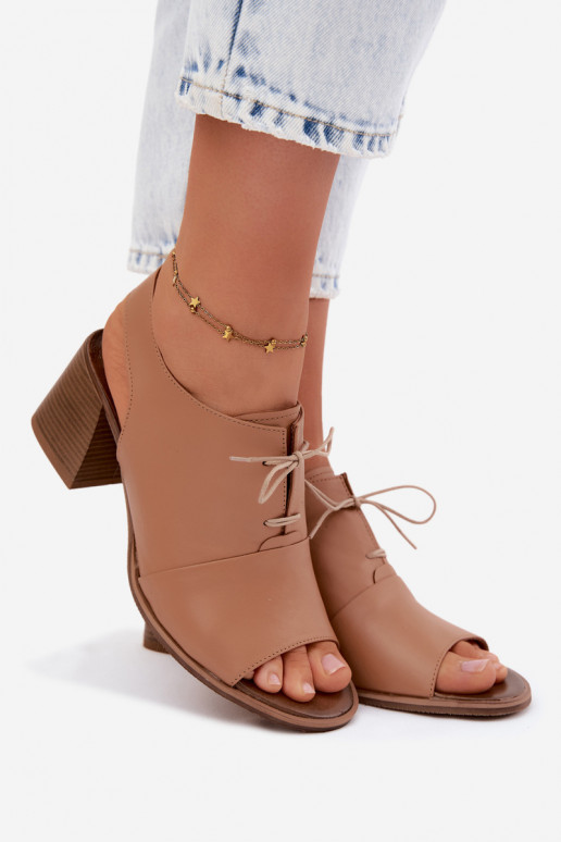 Leren hoge hakken sandalen met stijlvolle details Zazoo 40523 in cappuccino kleur