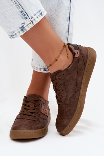 Glanzende sneakers voor dames Big Star UU274017 in bruine kleur