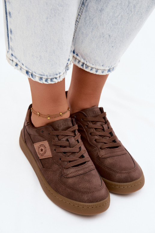 Glänzende Sneaker für Damen Big Star UU274017 in brauner Farbe
